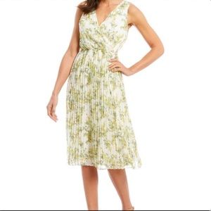Alex Marie Sleeveless V-Neck Pleated Floral Midi Dress in White and Green